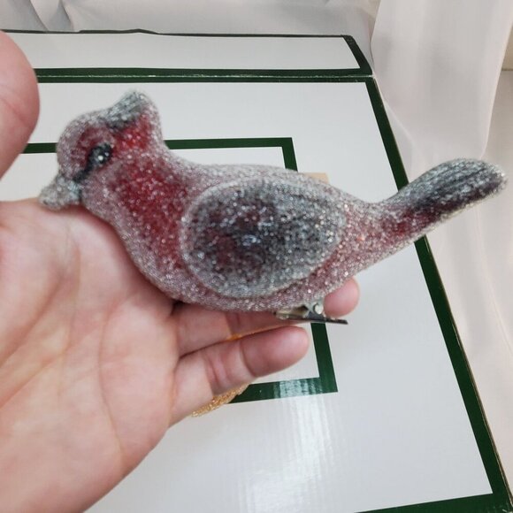 Vintage Frosted Cardinal & Pinecone Clip-On Christmas light covers Set Of 18 - Picture 9 of 13